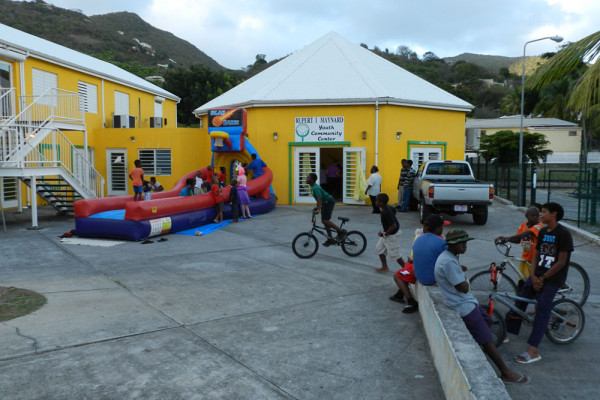 sxm st peters community center – esater egg hunt – fish fry  – spaceless gardens – st maarten – st peters comunity council 20140422174