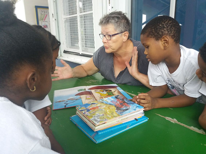 donation-Sister-Marie-Laurence-School-2018042607