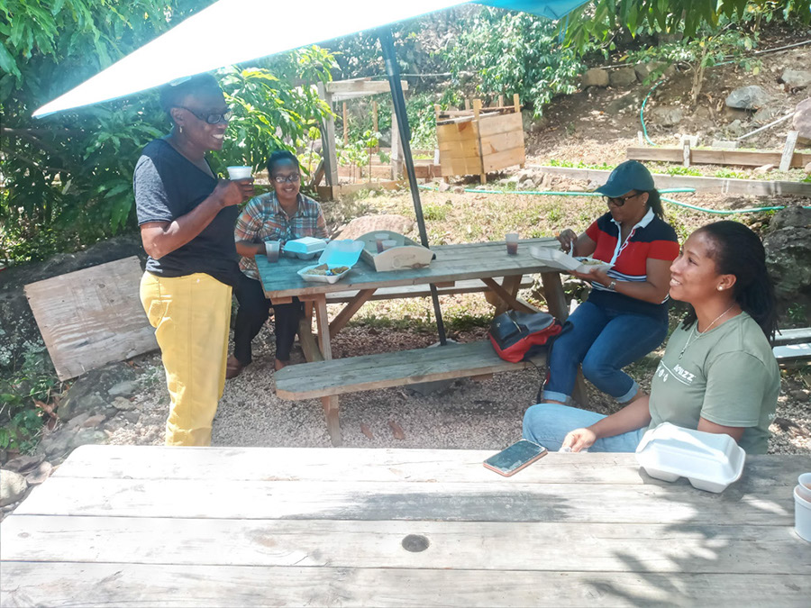 eco-learning-program-2-2021-spaceless-gardens-st-maarten-group-a-9